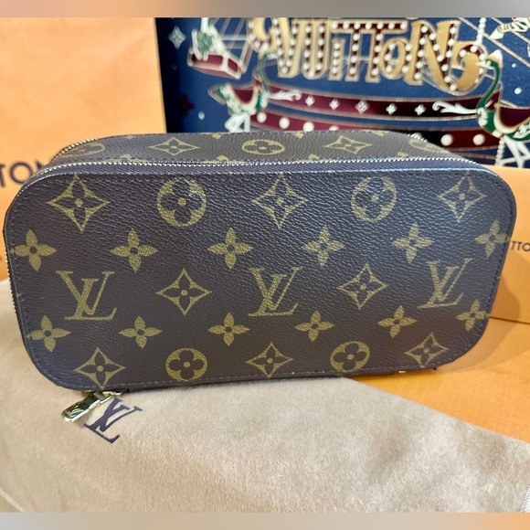 Vintage Louis Vuitton Monogram Toiletry / Make up Bag - Rare - Picture 3 of 15